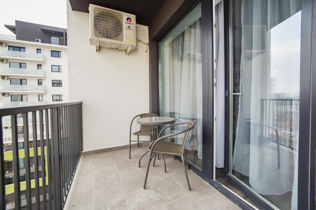 Trio Pink Apartment Oradea Exterior foto